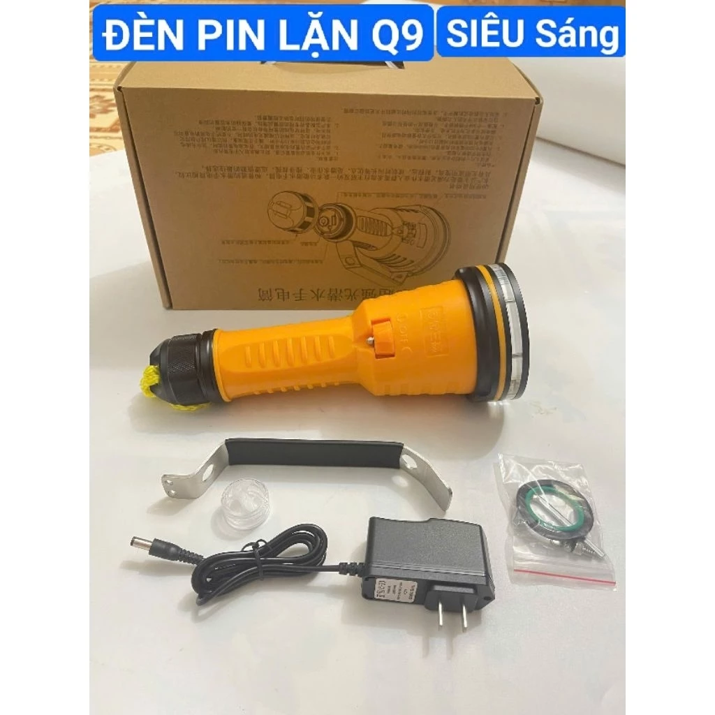 Đèn pin fitech Q9